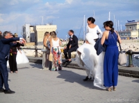 Scenki weselne z ulic Neapolu